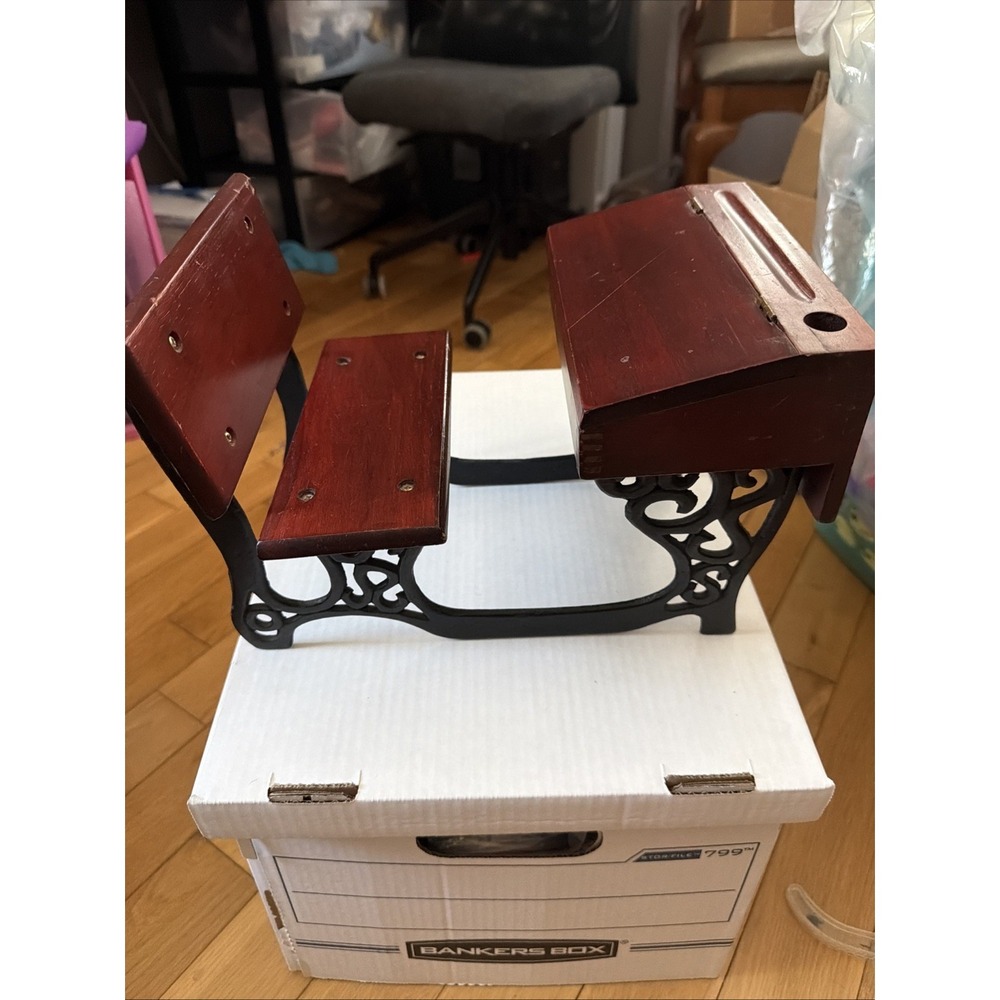 American Girl Doll Samantha's School Desk Pleasant Company Retired